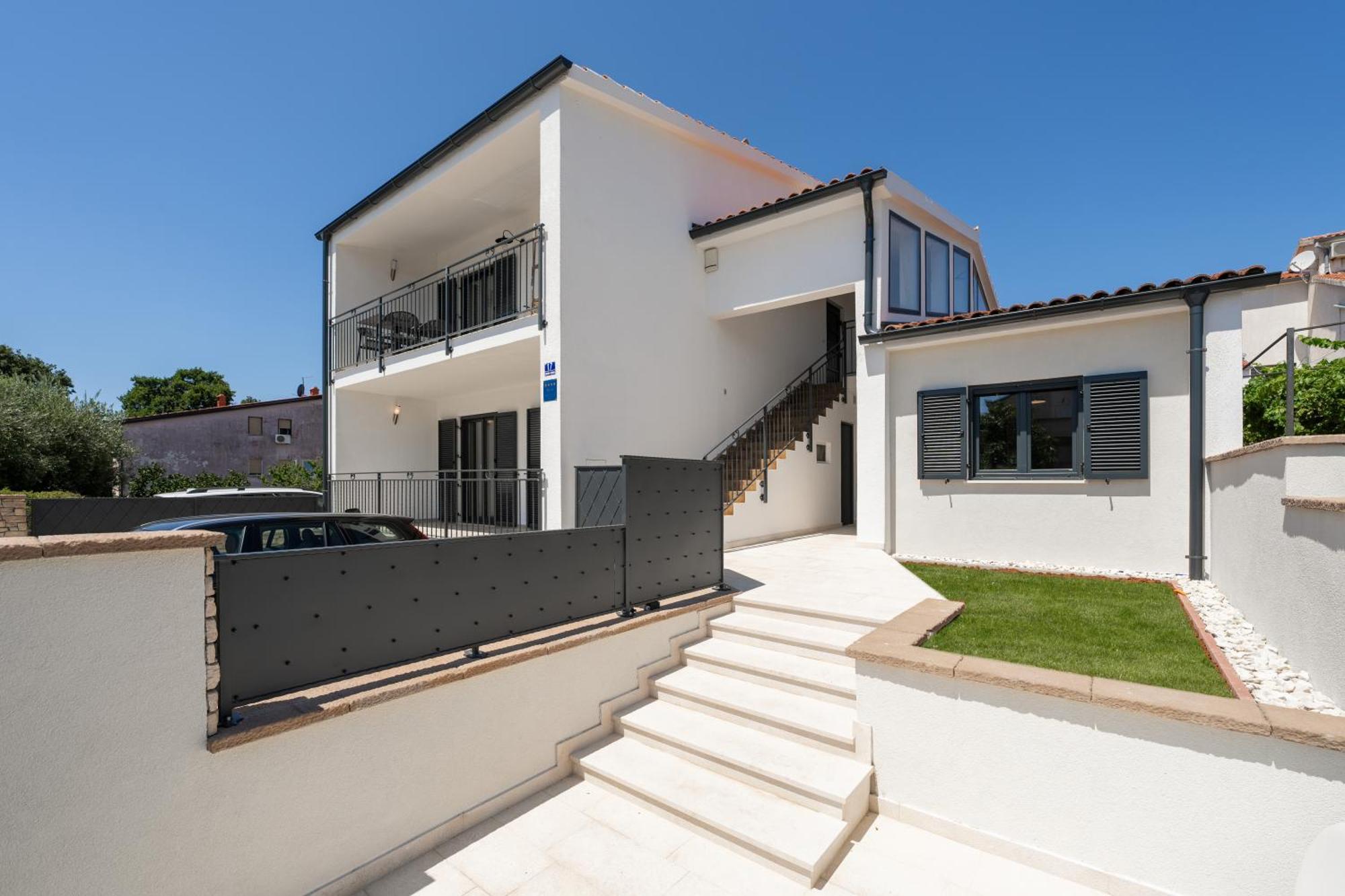 Luxury Apartments Villa San Avia Banjole Buitenkant foto